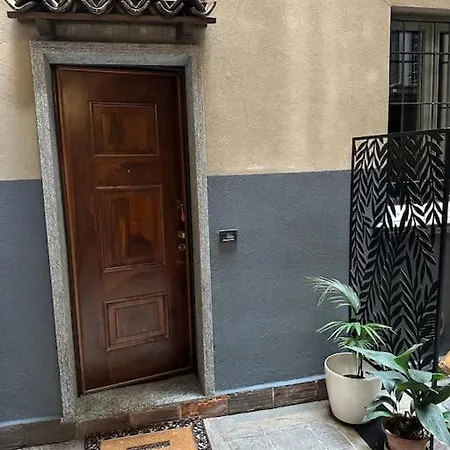 Your Lovely Retreat In Brera Apartment